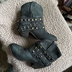 Corral Studded Strap Distressed Black/Gray Leather Booties